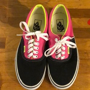 Black & pink vans